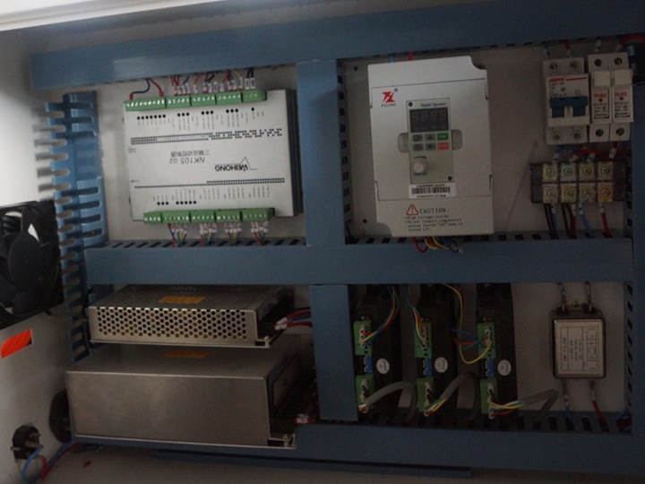 2025年小型企業(yè)最受好評(píng)的迷你臺(tái)式數(shù)控雕刻機(jī) 2025年小型企業(yè)最受好評(píng)的迷你臺(tái)式數(shù)控雕刻機(jī)