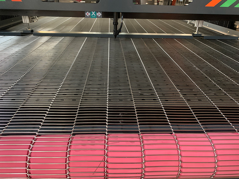 2025年最暢銷的工業織物激光切割機