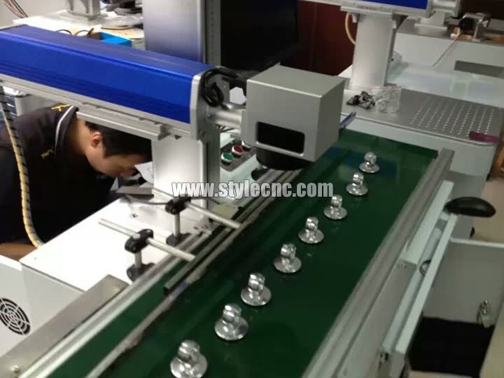 用于裝配線的實(shí)時(shí)工業(yè)光纖激光打標(biāo)機(jī)