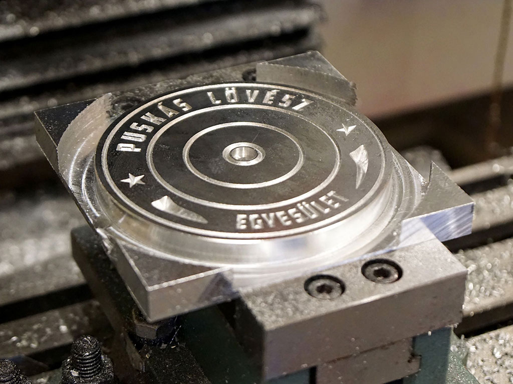 CNC 金屬雕刻項目 CNC 金屬雕刻項目