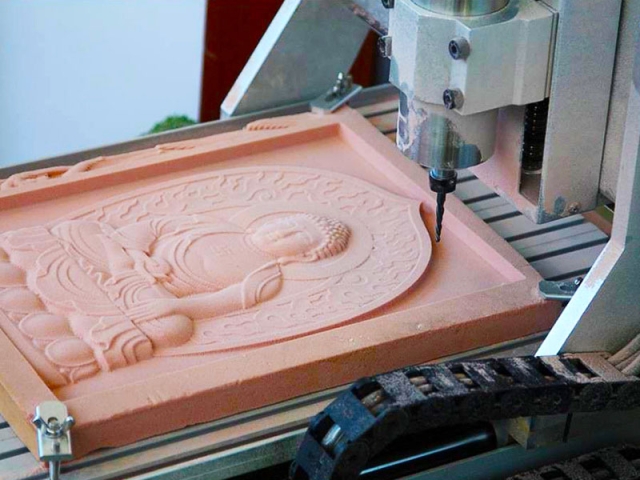 夏季如何保養數控木工雕刻機？