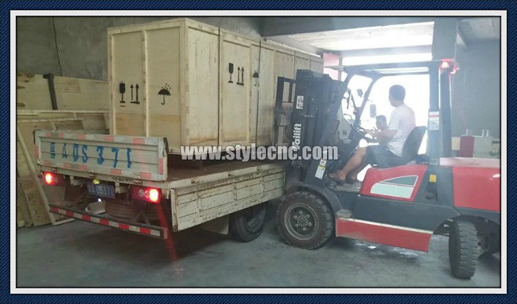 四通數控雕刻機2030外包裝