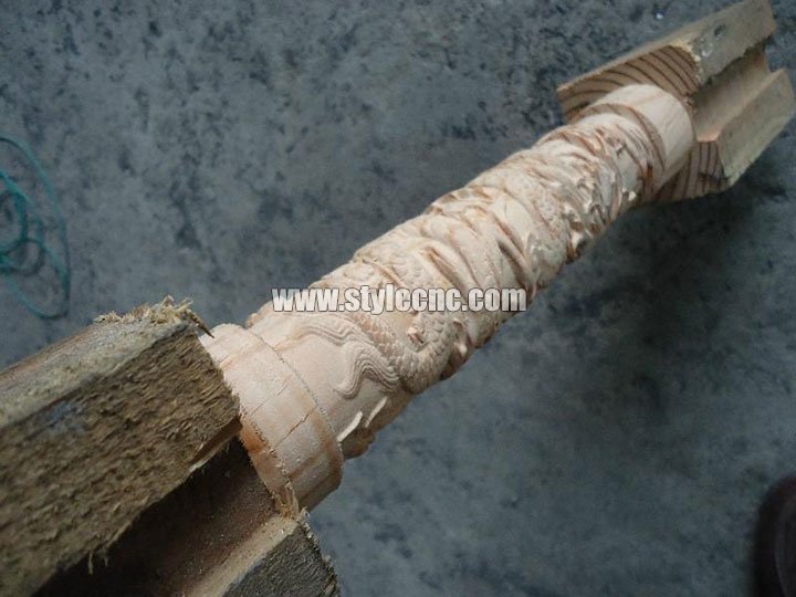 3D 木圓柱雕刻項目