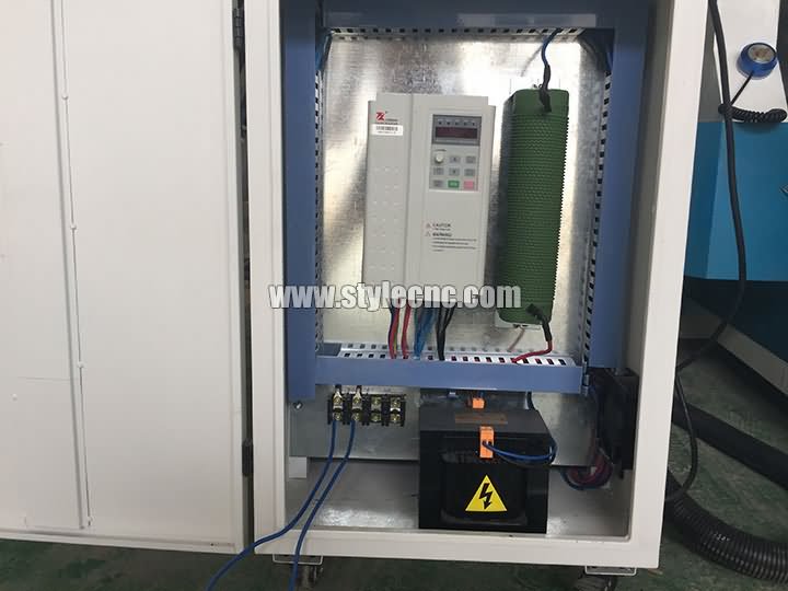 富菱逆變器木工數控雕刻機