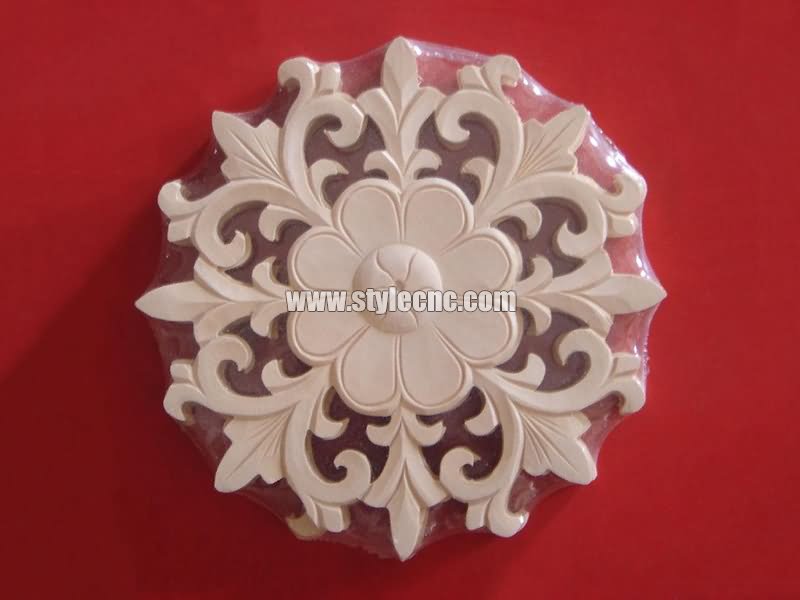 用于木工雕刻項目的小型數控雕刻機