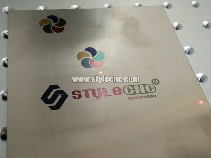 不銹鋼標牌制作項目采用彩色激光雕刻機 不銹鋼標牌制作項目采用彩色激光雕刻機