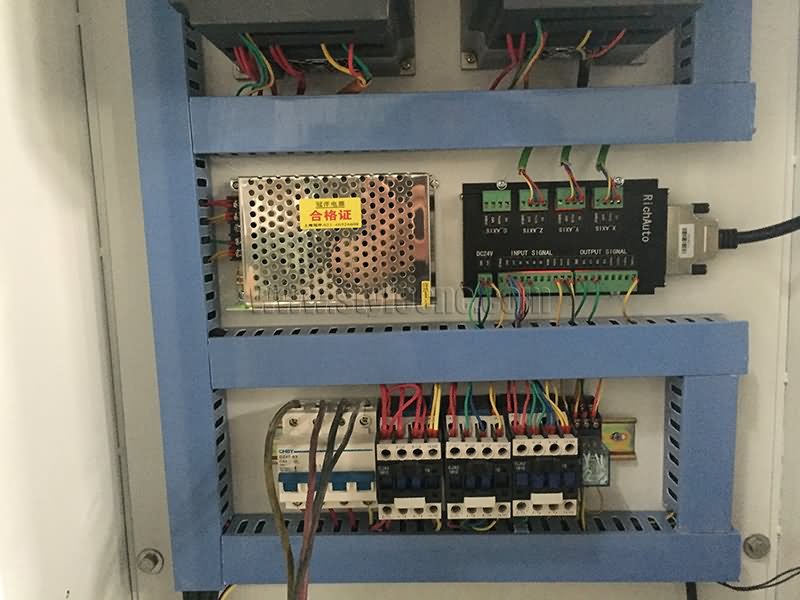 木工數(shù)控車床電子元件 木工數(shù)控車床電子元件