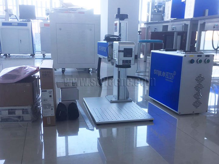 STJ-60FCM 彩色激光打標機配獨眼巨人攝像系統