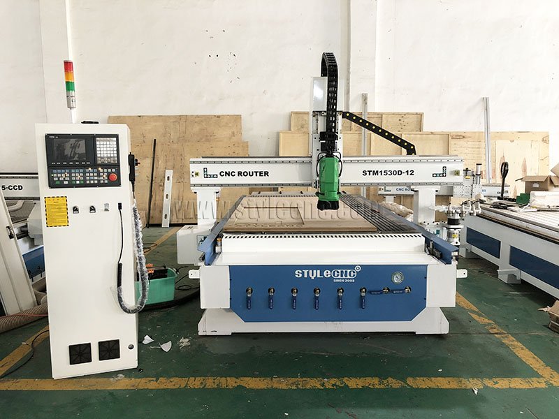 數控雕刻刻機自動換刀