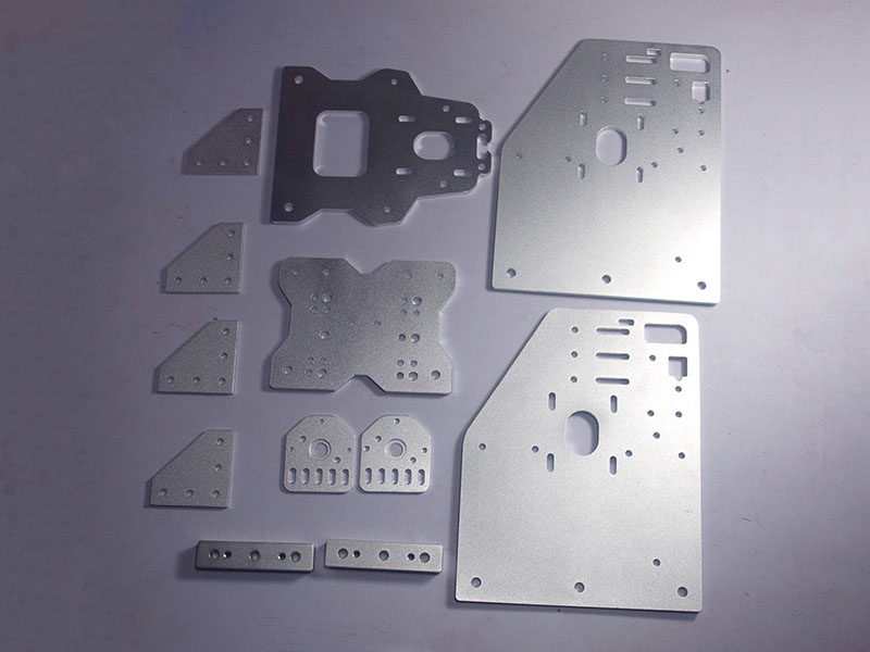 用于鋁板切割項目的數(shù)控雕刻機