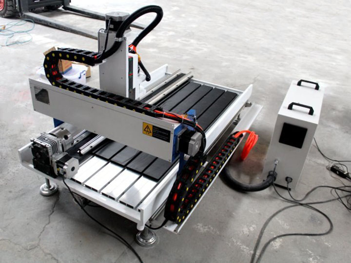 臺式 2x4 數(shù)控雕刻機 臺式 2x4 數(shù)控雕刻機