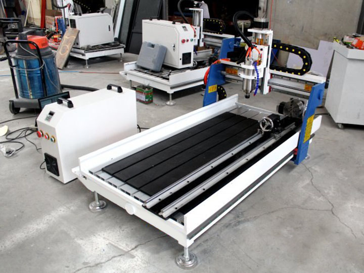 2x4 臺式數(shù)控銑床 2x4 臺式數(shù)控銑床