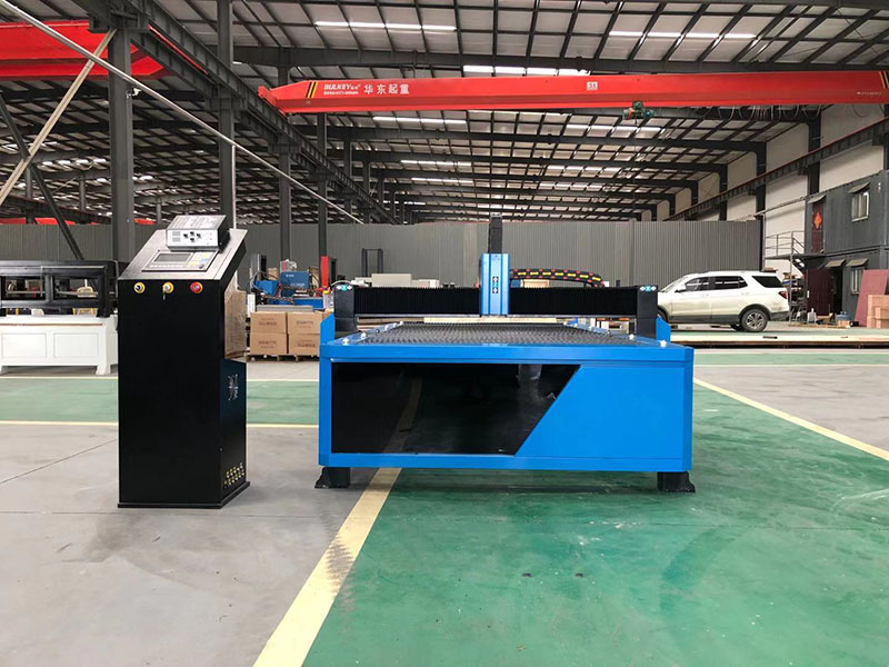 4x8 加拿大數(shù)控等離子切割工作臺