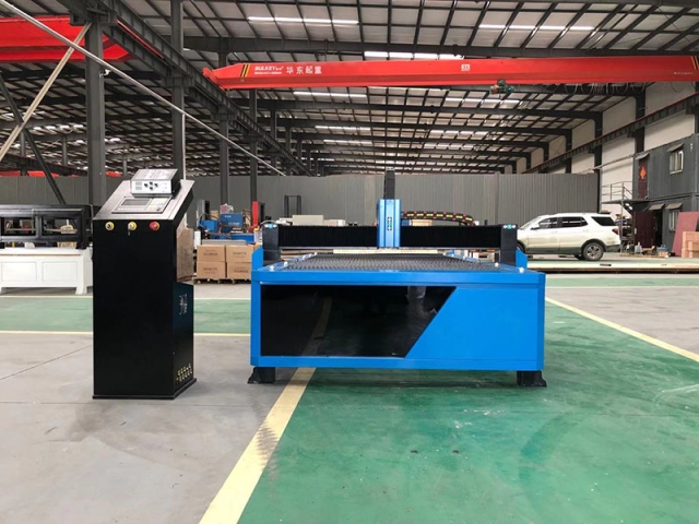 4x8 加拿大買家的數控等離子切割工作臺