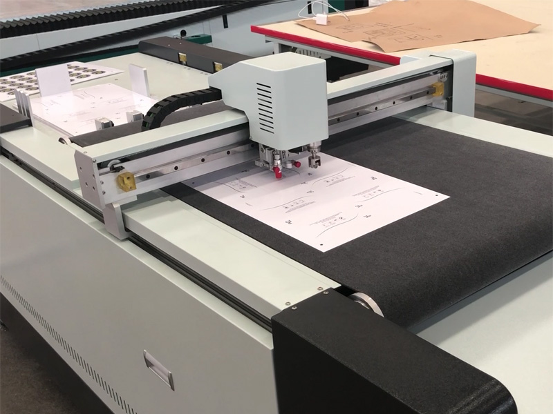 CNC平板切割繪圖機項目