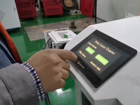 2024年最佳手持脈沖激光清洗機 2024年最佳手持脈沖激光清洗機