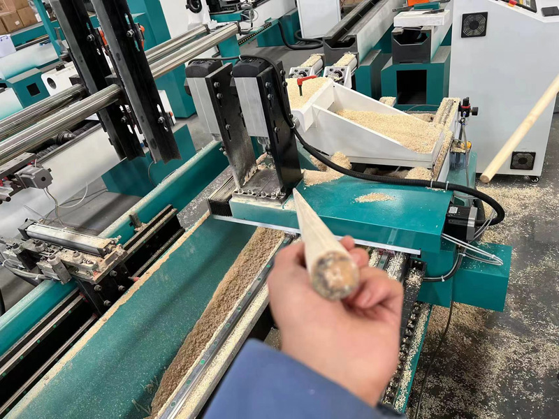 自動數(shù)控車床車削木制臺球桿項目