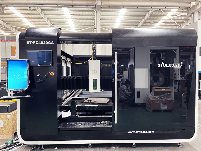 6000W 金屬激光切割機(jī)