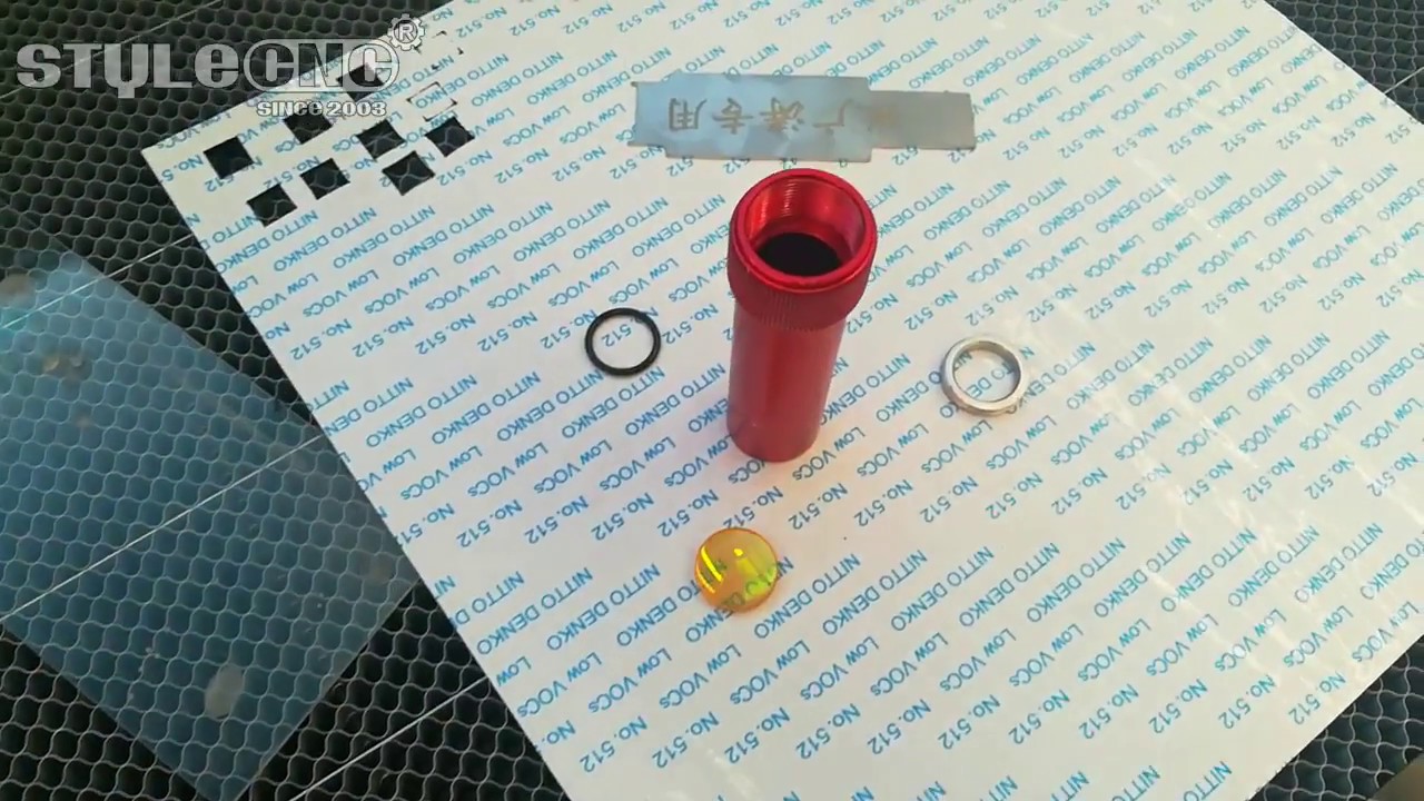 如何清潔鏡子和鏡頭 CO2 激光切割機? 如何清潔鏡子和鏡頭 CO2 激光切割機?