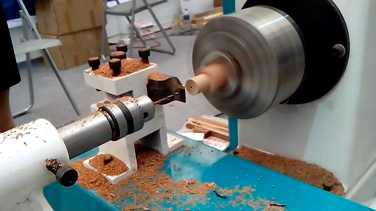 迷你臺式木工車床，適用于小型木制工藝品和藝術品